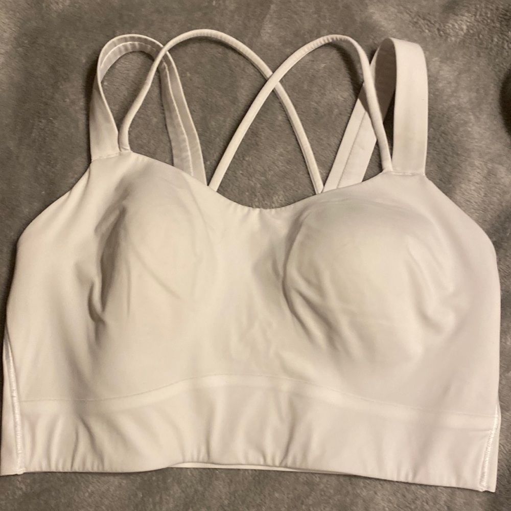 New, never worn white Lululemon bra.